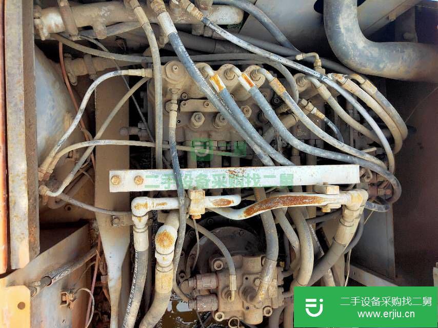 河北出售二手日立ZX240挖掘機