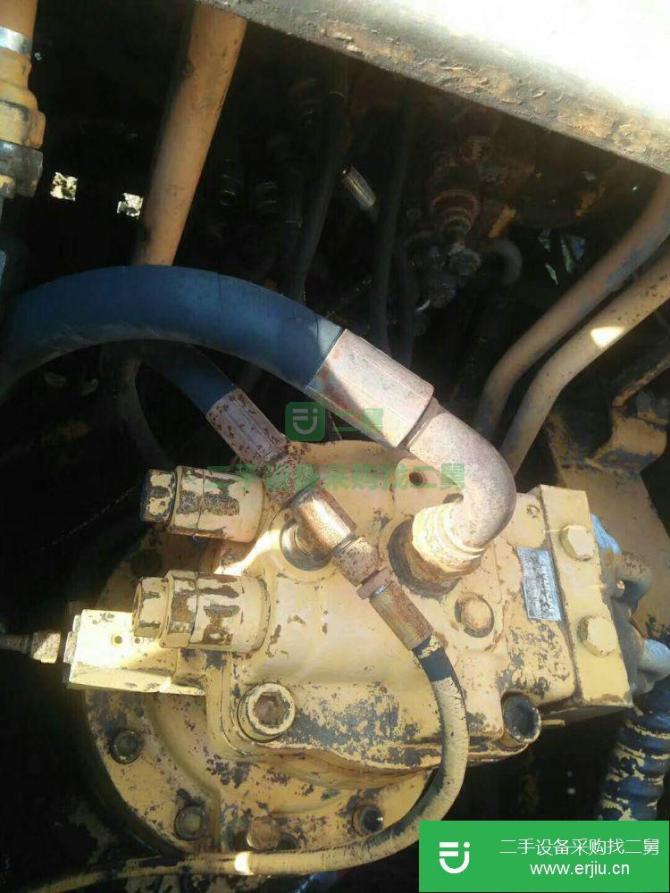 山東出售二手現(xiàn)代R210-5D挖掘機(jī)