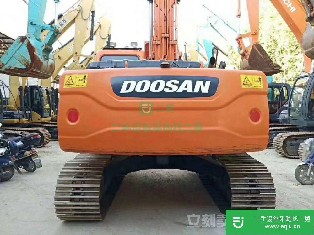 江蘇出售二手斗山DX225LC-9C挖掘機(jī)