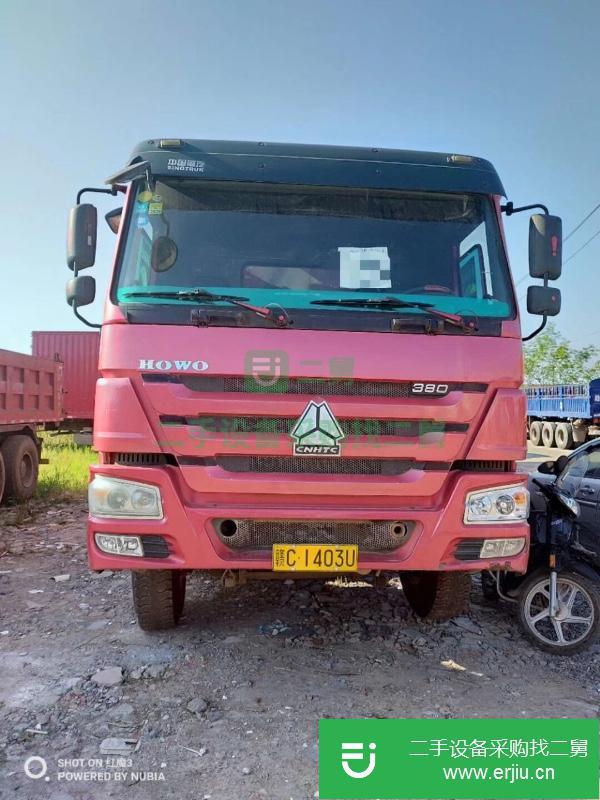 江西出售二手豪沃前四后八自卸車