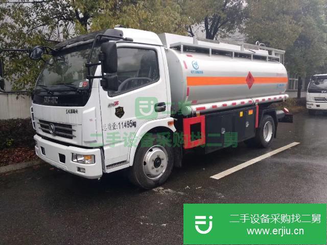 湖北出售二手東風多利卡8噸油罐車