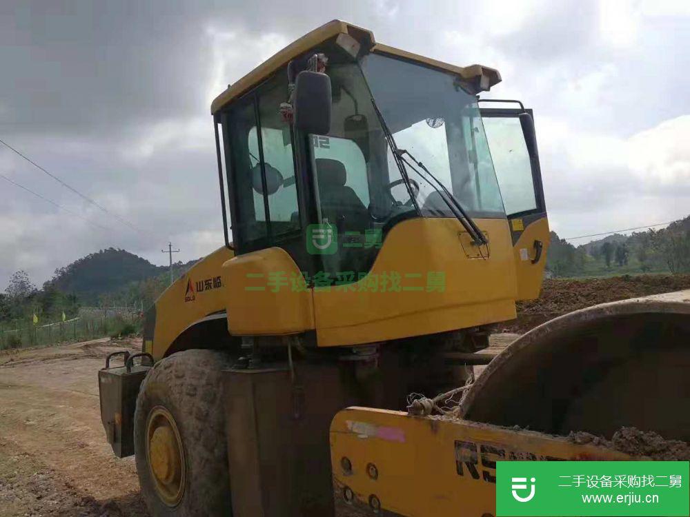 河南低價出售一臺臨工 RS8200 壓路機