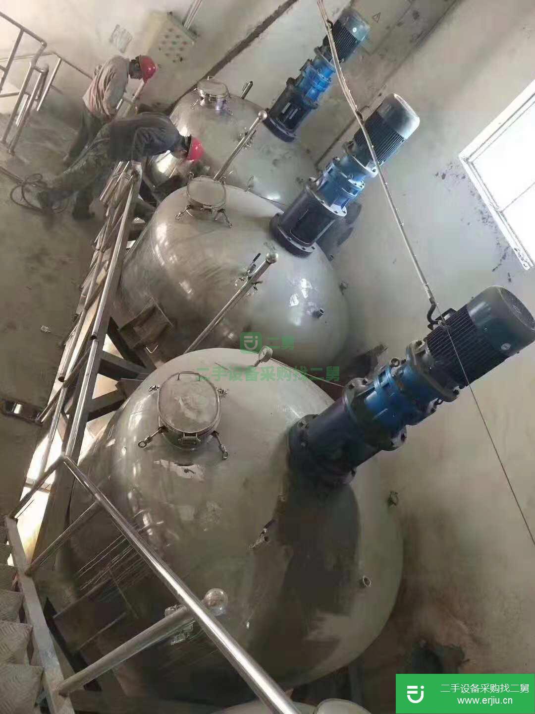 山東出售二手立式儲罐