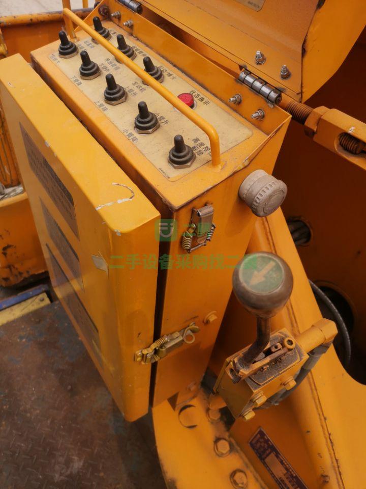 出售杭州愛知HYL5070JGKA18.2米吊車