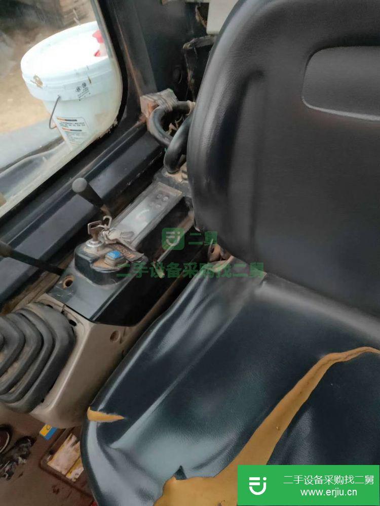 江蘇低價出售一臺凱斯 CX55B 挖掘機