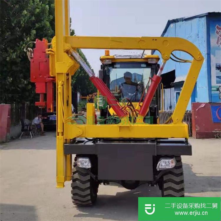 山東低價(jià)出售穩(wěn)拓wt-936公路波形梁護(hù)欄打樁機(jī)