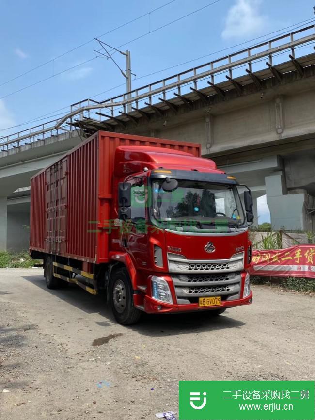 廣東出售二手柳汽乘龍廂式貨車
