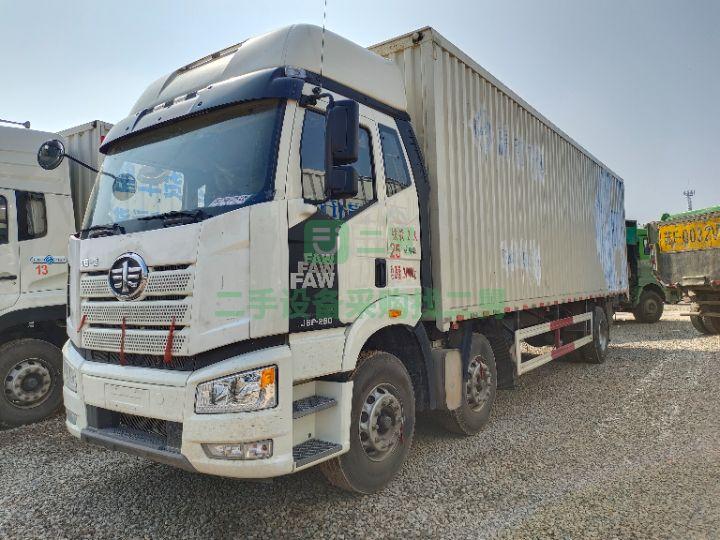 急售解放J6P280馬力系列9.6箱式載貨車