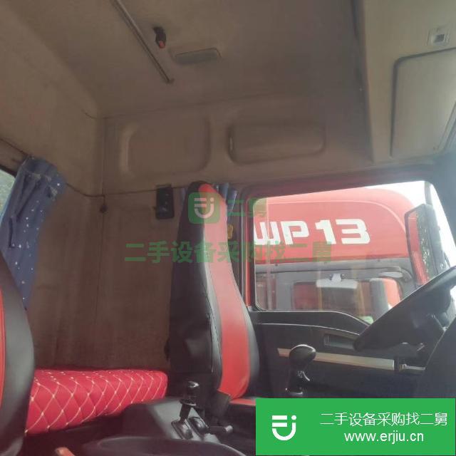 山東出售二手德龍牽引車