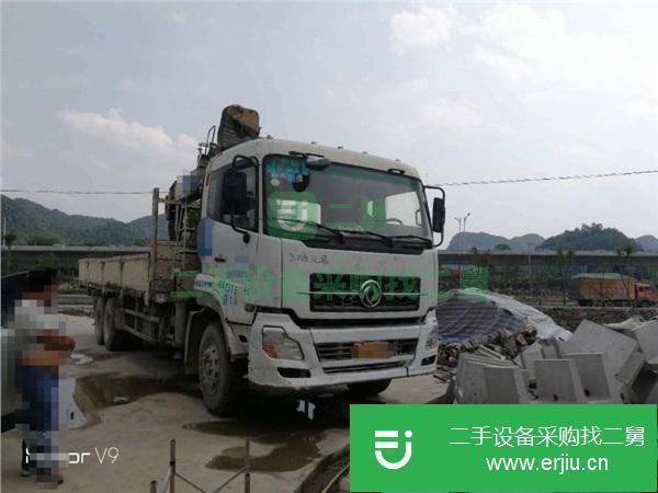 貴州出售二手中聯(lián)隨車吊12噸