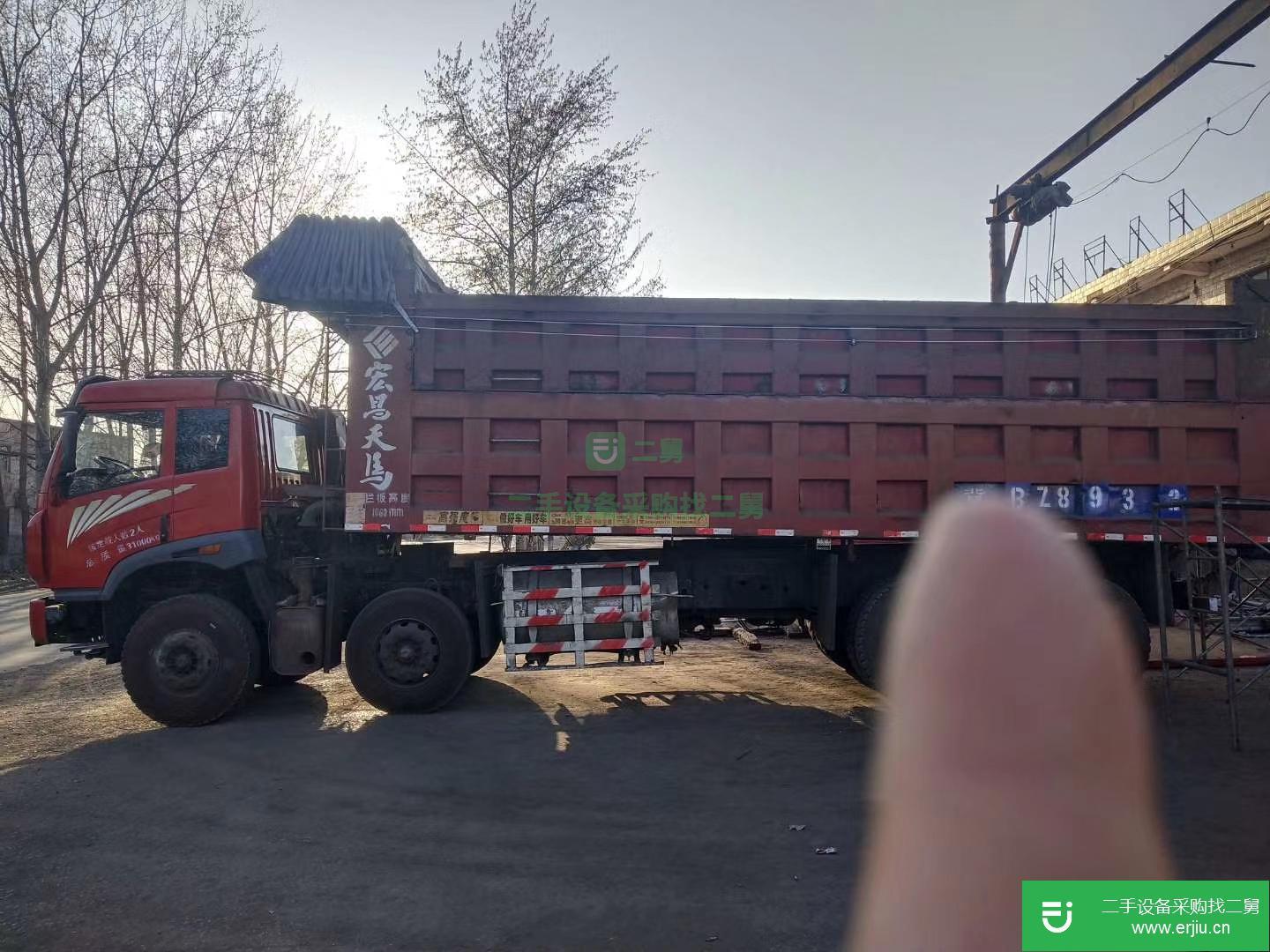 山西出售二手青島解放380馬力自卸車