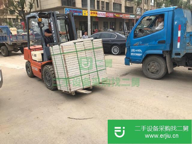 天津出售一臺叉車，工程完工出售
