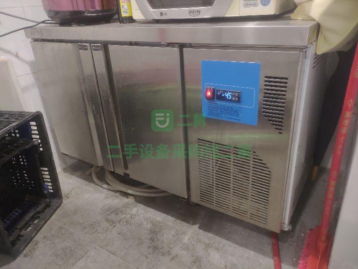 廣東出售二手的八成新的磨森臥式冷凍柜