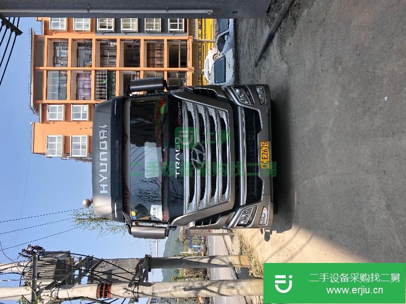 貴州出售二手現代牽引車