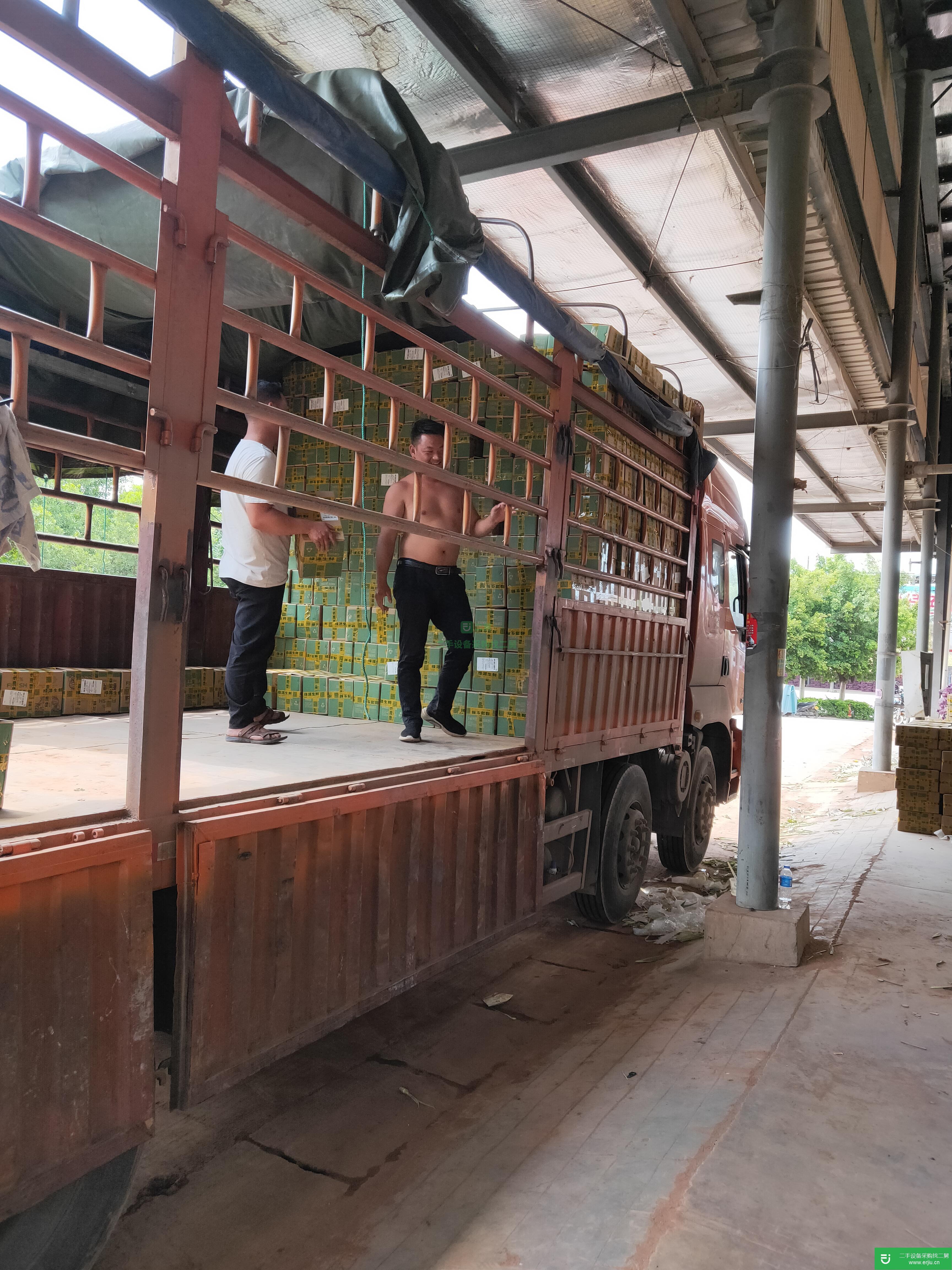 云南出售二手東風柳汽310馬力貨車