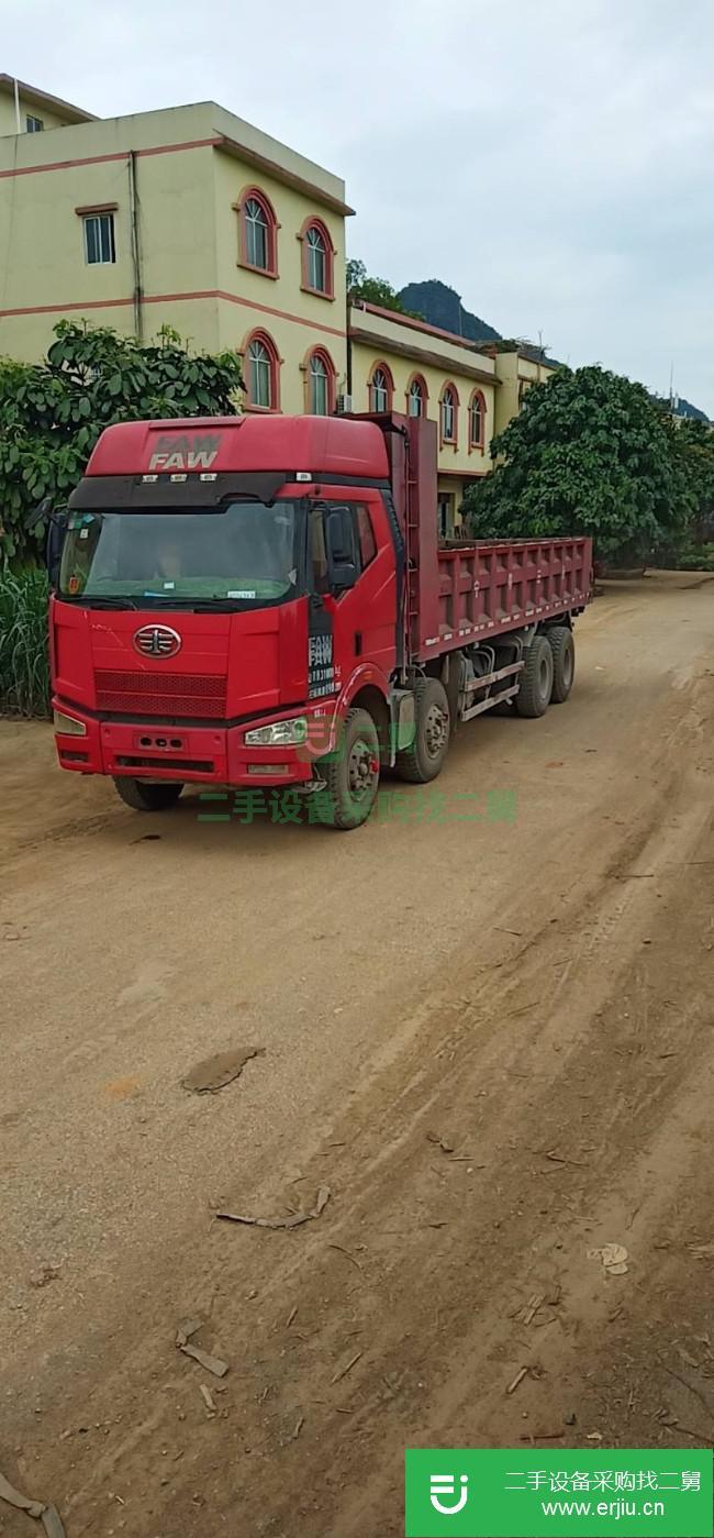 廣西出售二手解放J6L前四后八自卸車