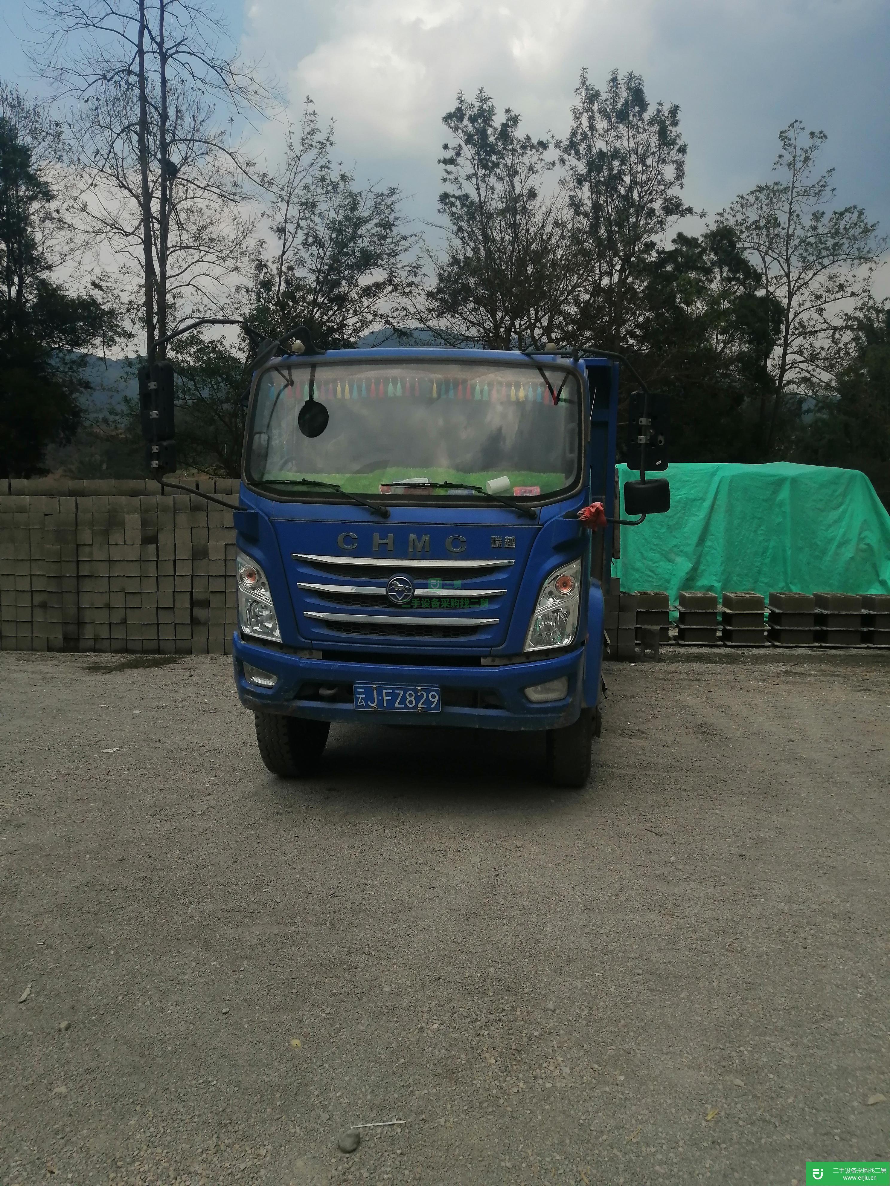 云南出售二手現(xiàn)代140馬力自卸車