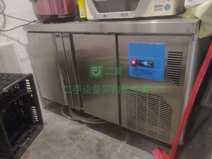 廣東出售二手的八成新的磨森臥式冷凍柜