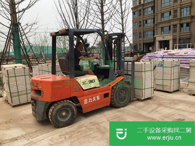 天津出售一臺叉車，工程完工出售
