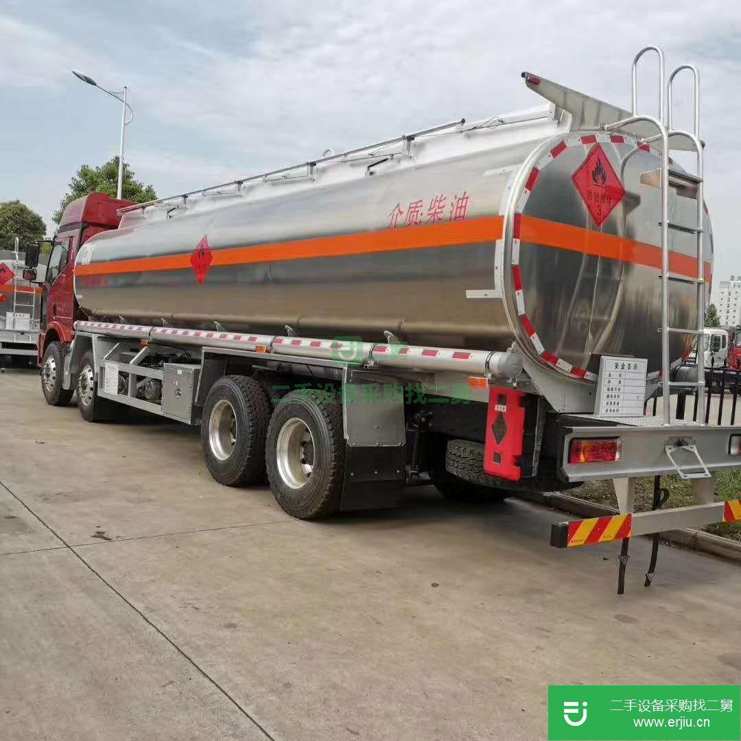 重慶出售二手334馬力油罐車