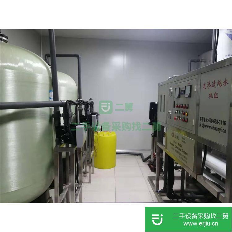 山東低價出售川一水桶裝水灌裝機設備，灌裝頭數:12