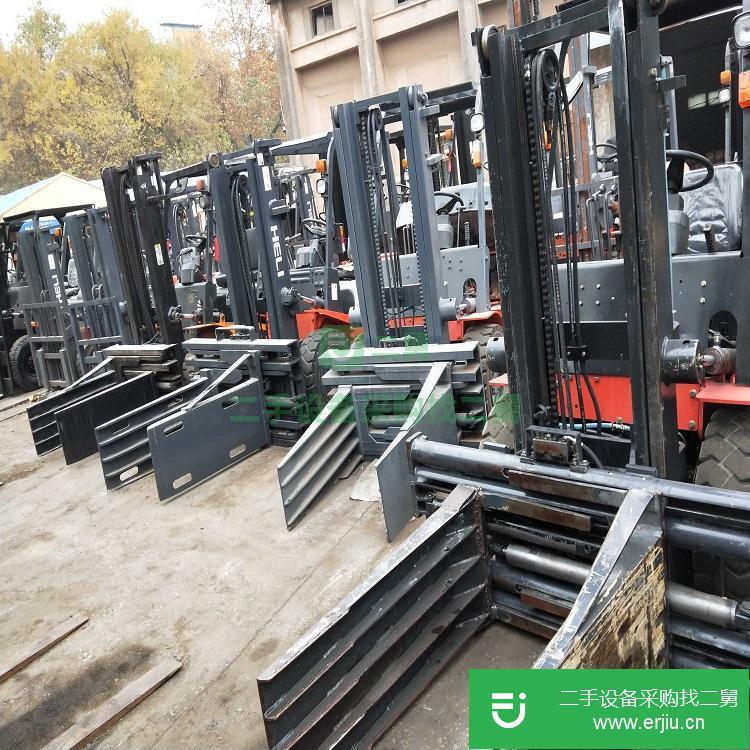 江蘇低價(jià)出售二手的杭州合力叉車(chē)