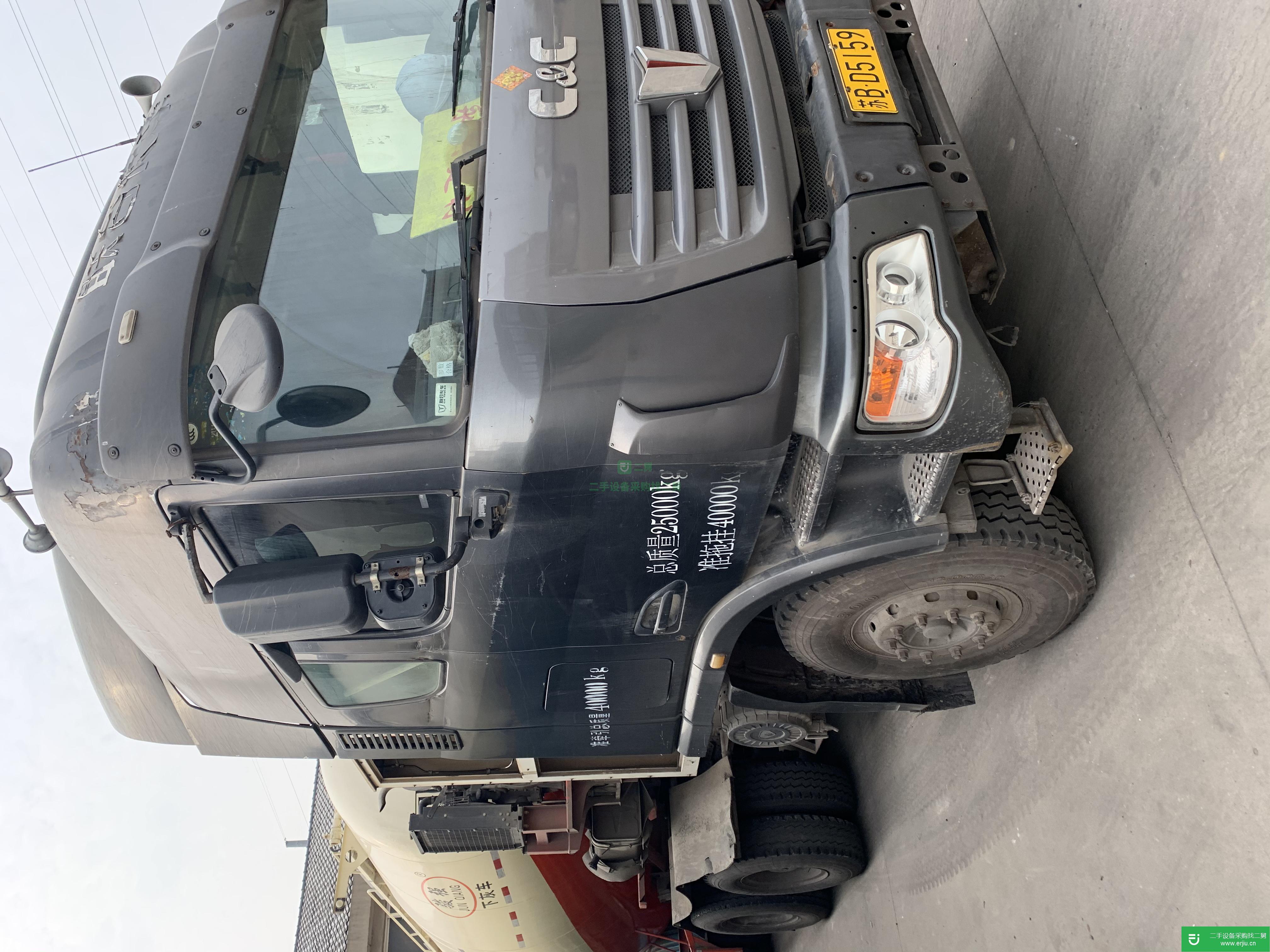 江蘇出售二手聯合375馬力運輸車