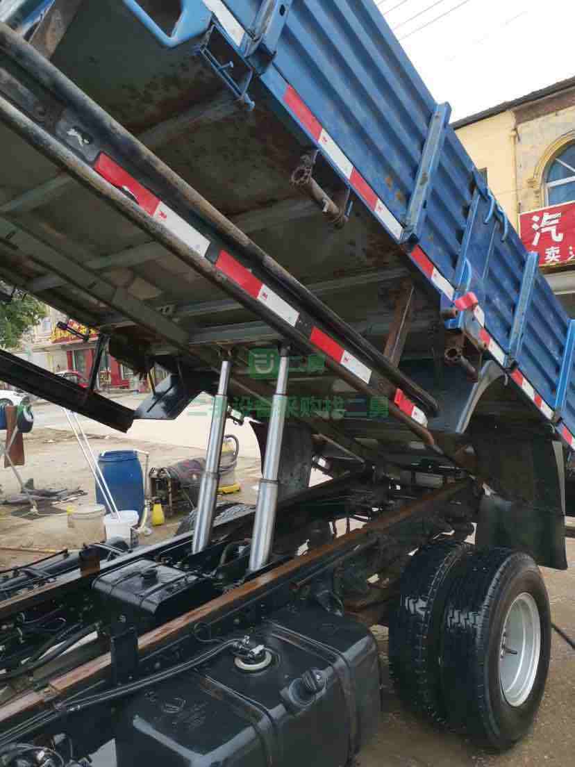 山東出售二手九成新的奧馳X2自卸車
