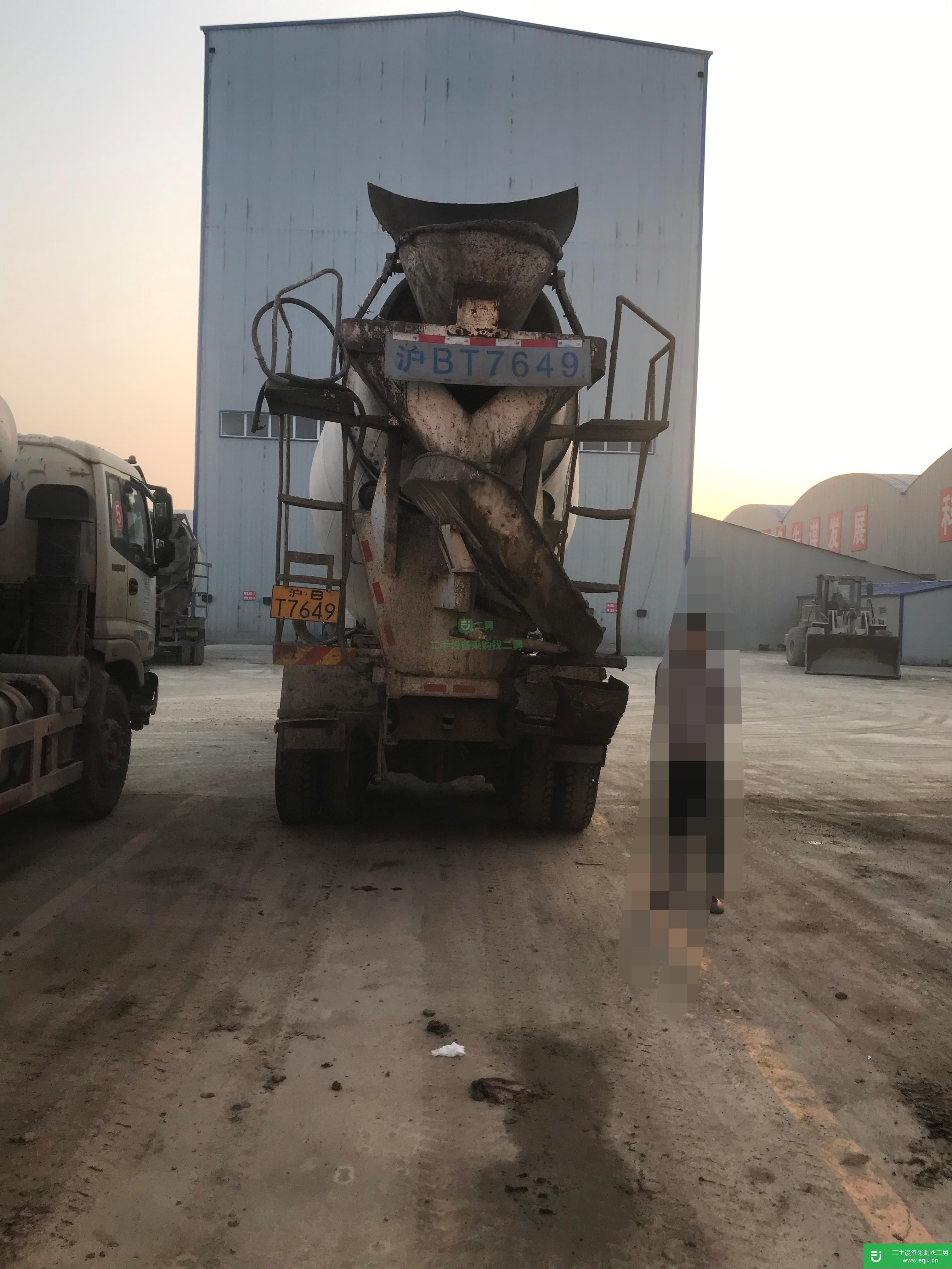 上海出售二手華菱攪拌車