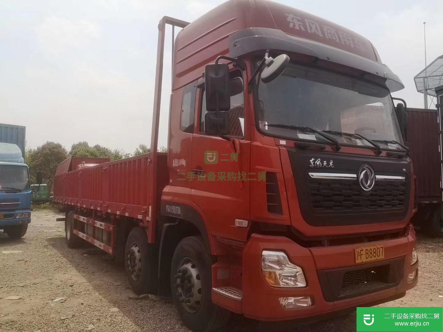 上海出售二手東風(fēng)240馬力貨車(chē)