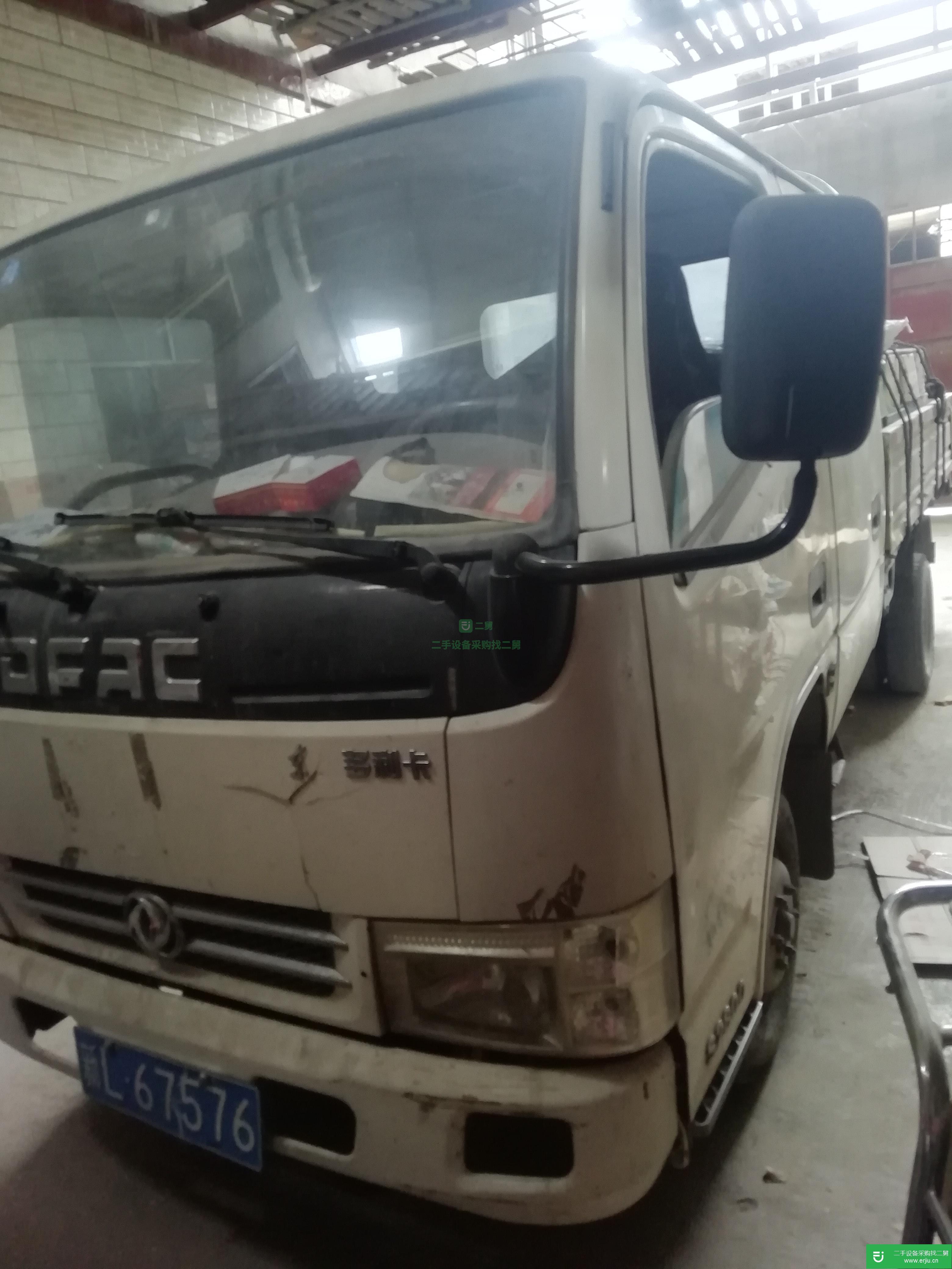 新疆低價出售一臺東風多利卡載貨車  92 馬力