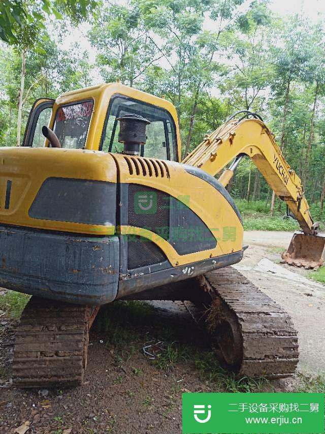 廣西低價(jià)出售一臺(tái)玉柴 YC85-5 挖掘機(jī)