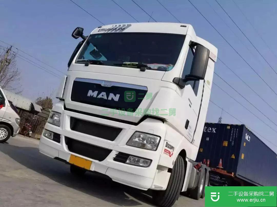 新疆低價(jià)出售一臺二手牽引車480 馬力