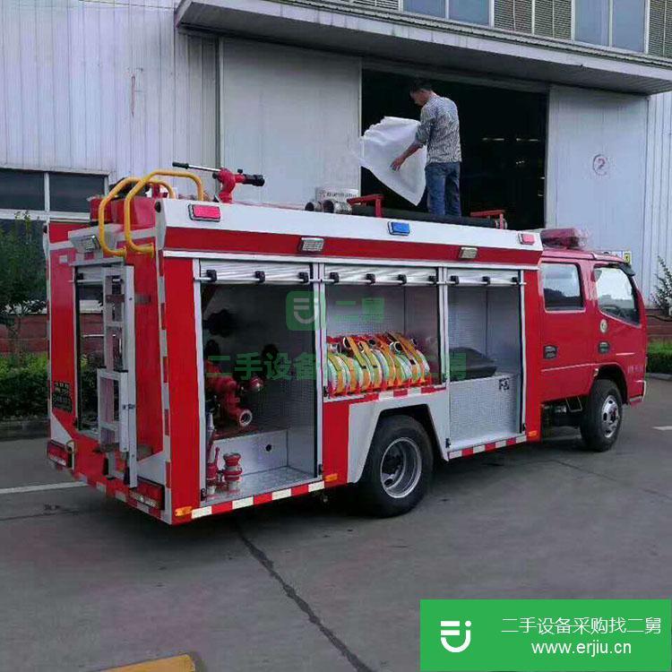 山東出售二手大型防火救援水罐消防車