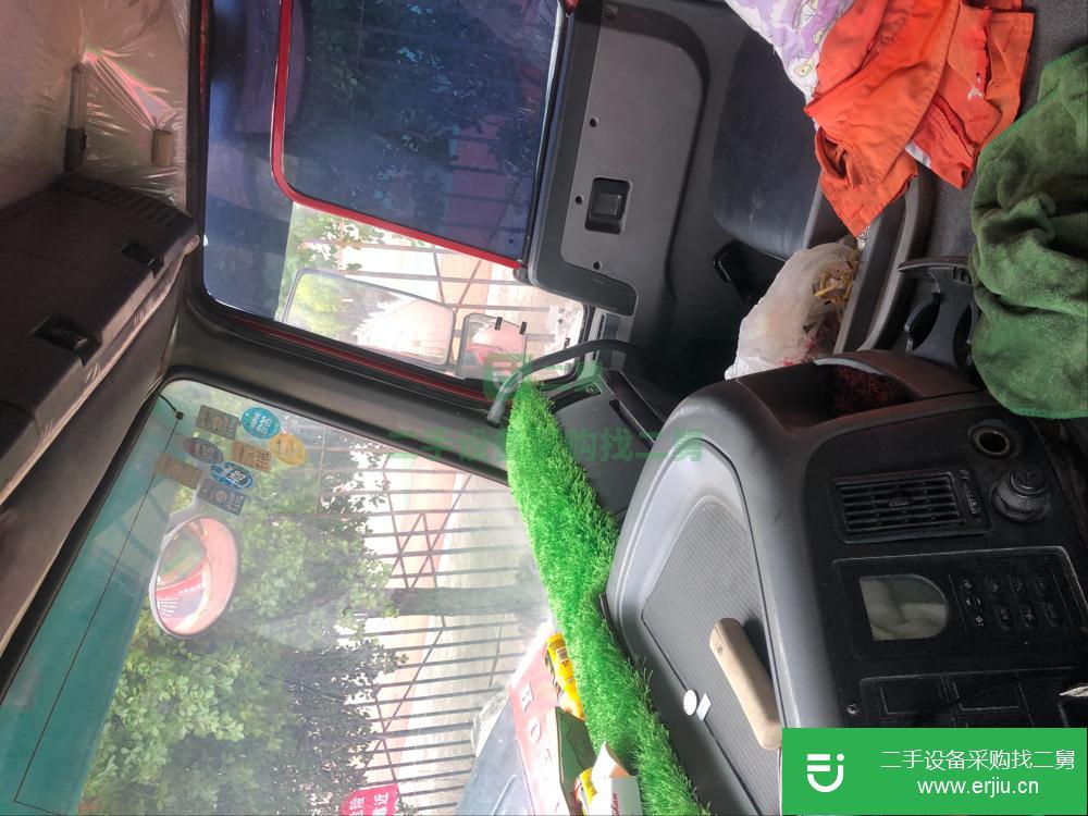四川出售二手東風(fēng)天龍后八輪自卸車
