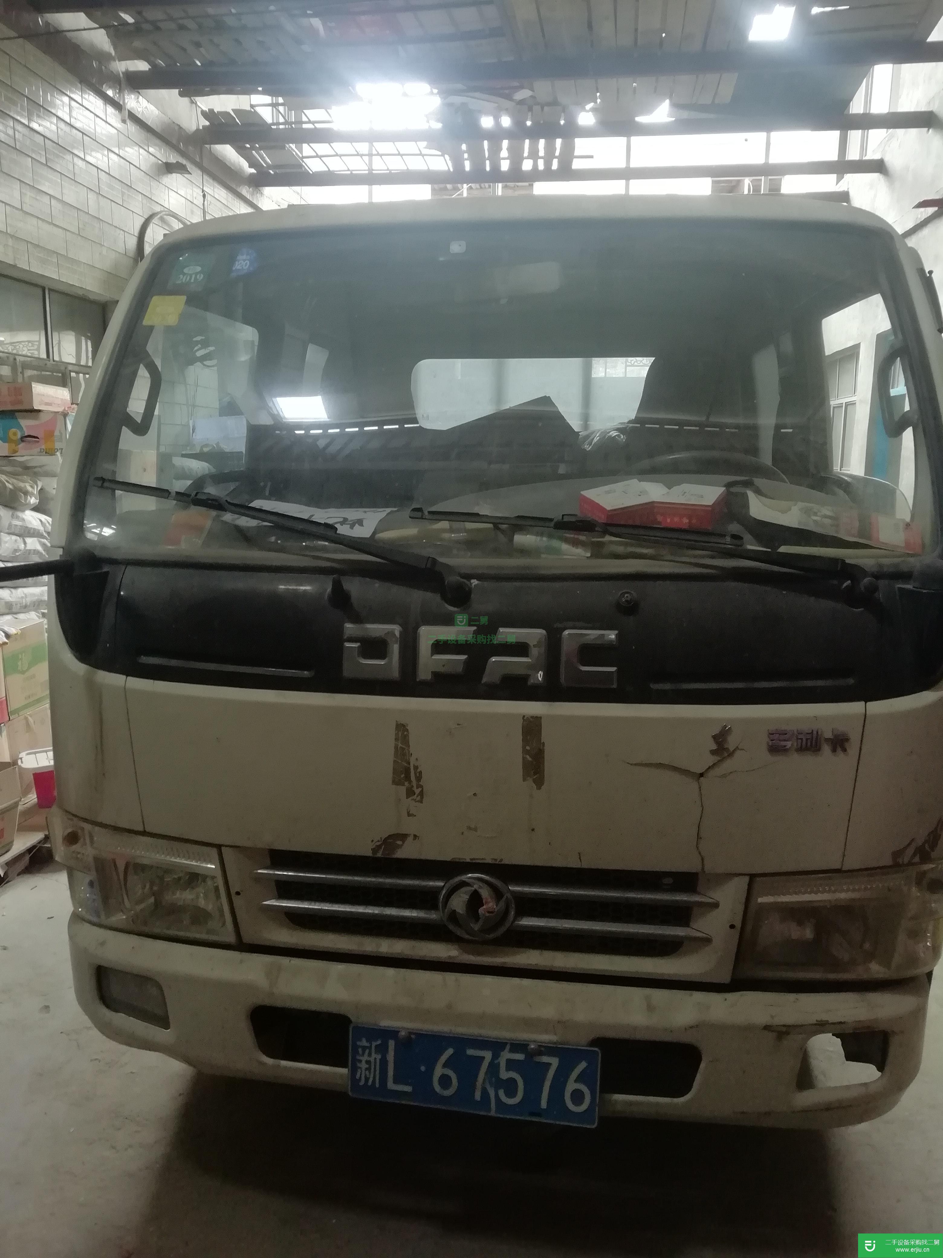 新疆低價出售一臺東風多利卡載貨車  92 馬力