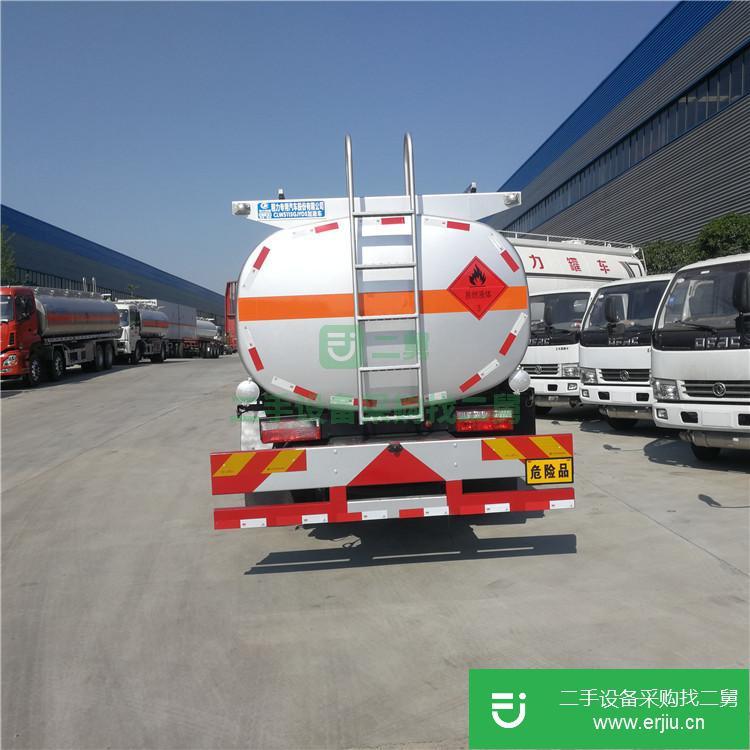 湖北出售二手10噸單橋油罐車(chē)