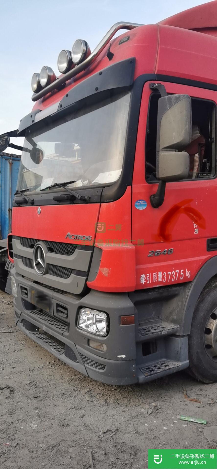 浙江出售二手奔馳460馬力牽引車