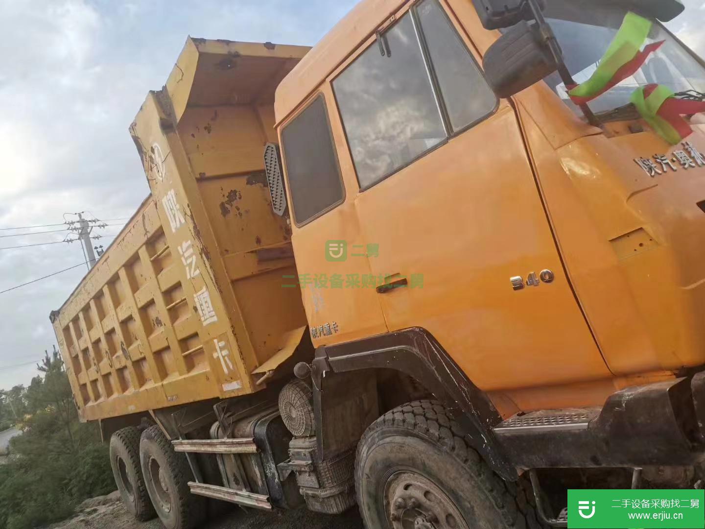山西出售二手陜汽重卡340馬力自卸車后八輪雙橋
