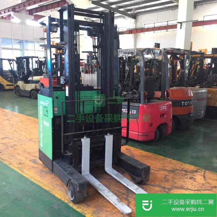 上海低價出售一臺豐田1.5噸前移式電瓶叉車