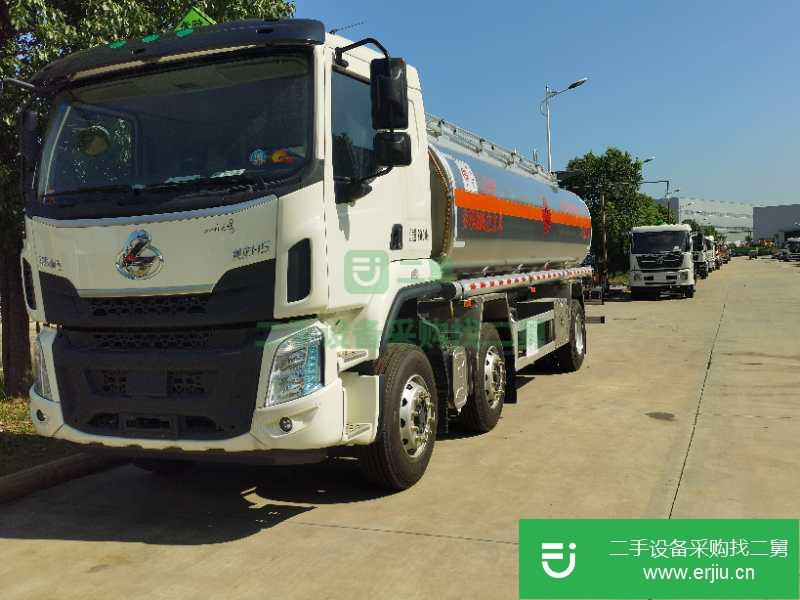 湖北出售二手東風240馬力油罐車