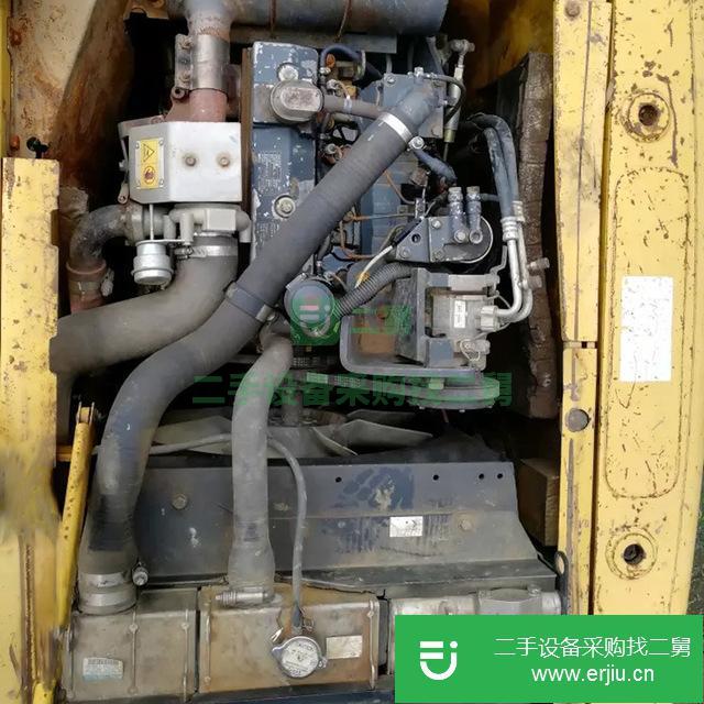 江蘇低價出售一臺二手小松PC130-7挖掘機