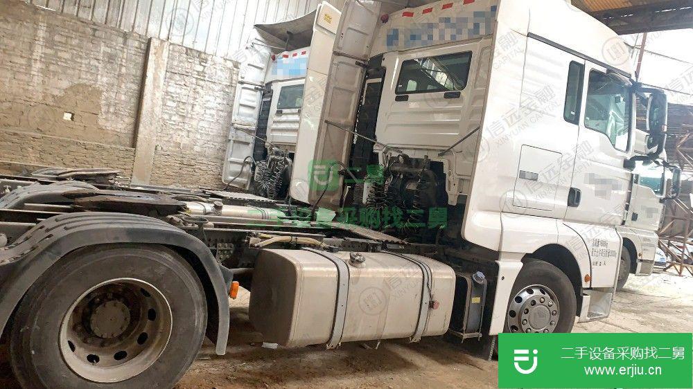 廣東出售二手中國重汽牽引車