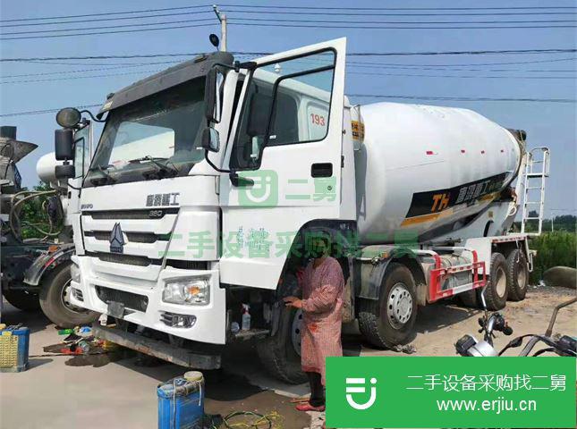 山東出售二手中國重汽混凝土攪拌車