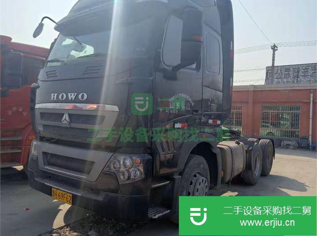 山東出售二手中國重汽牽引車