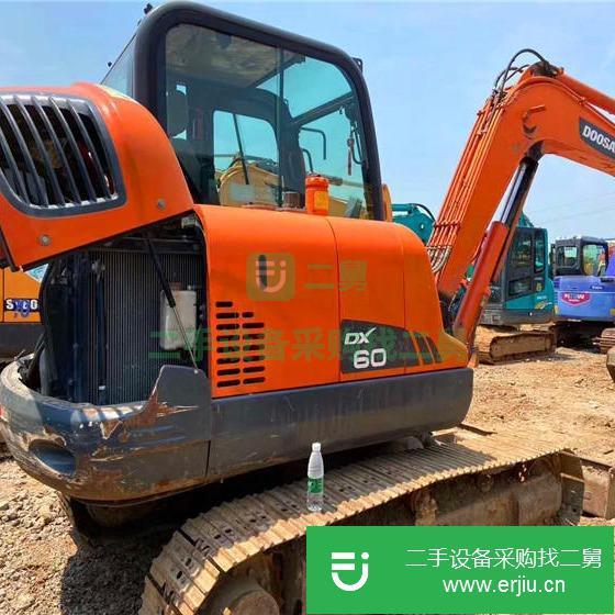 安徽低價(jià)出售一臺新款斗山60二手挖掘機(jī)