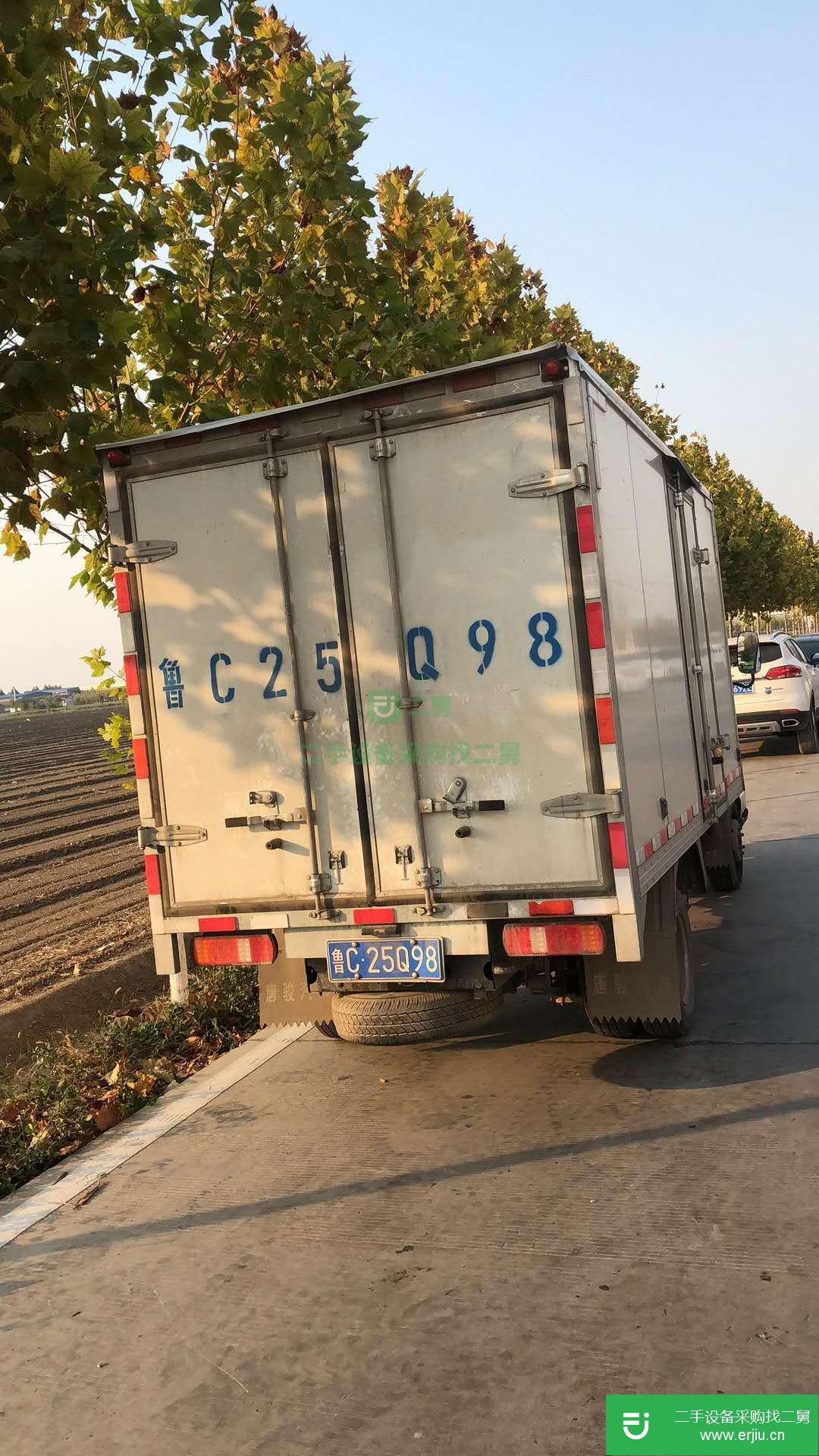 山東低價出售一臺唐駿廂式載貨車