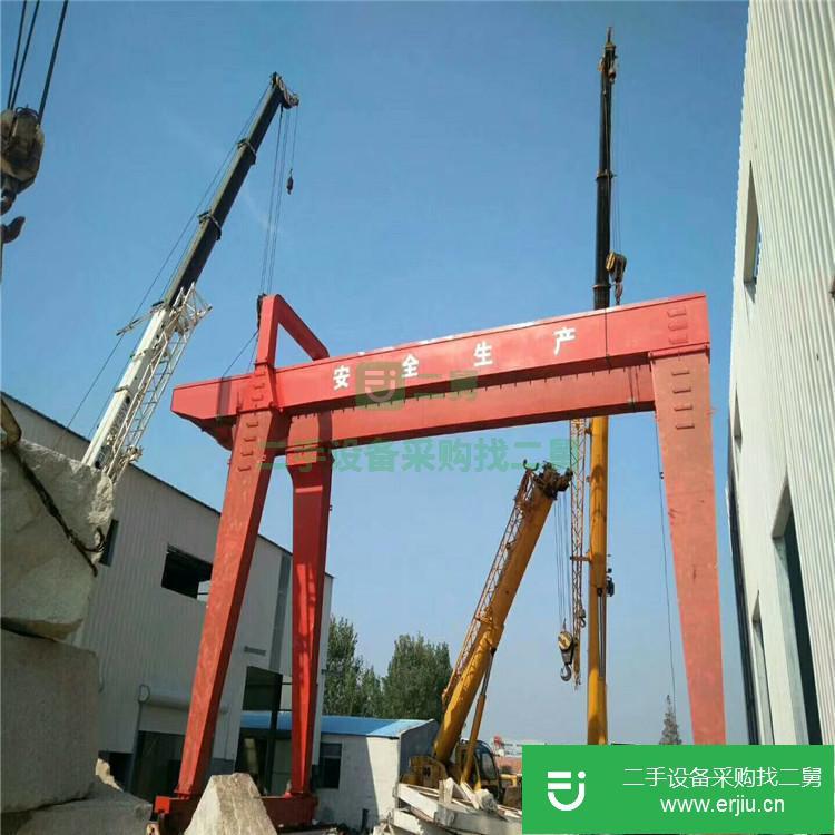 山東出售二手門式起重機