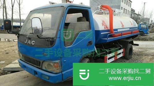 山東低價出售一臺二手8方吸糞車