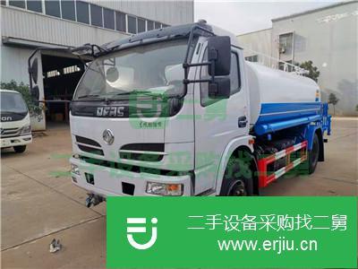 湖北低價(jià)出售一臺(tái)東風(fēng)多利卡12方灑水車